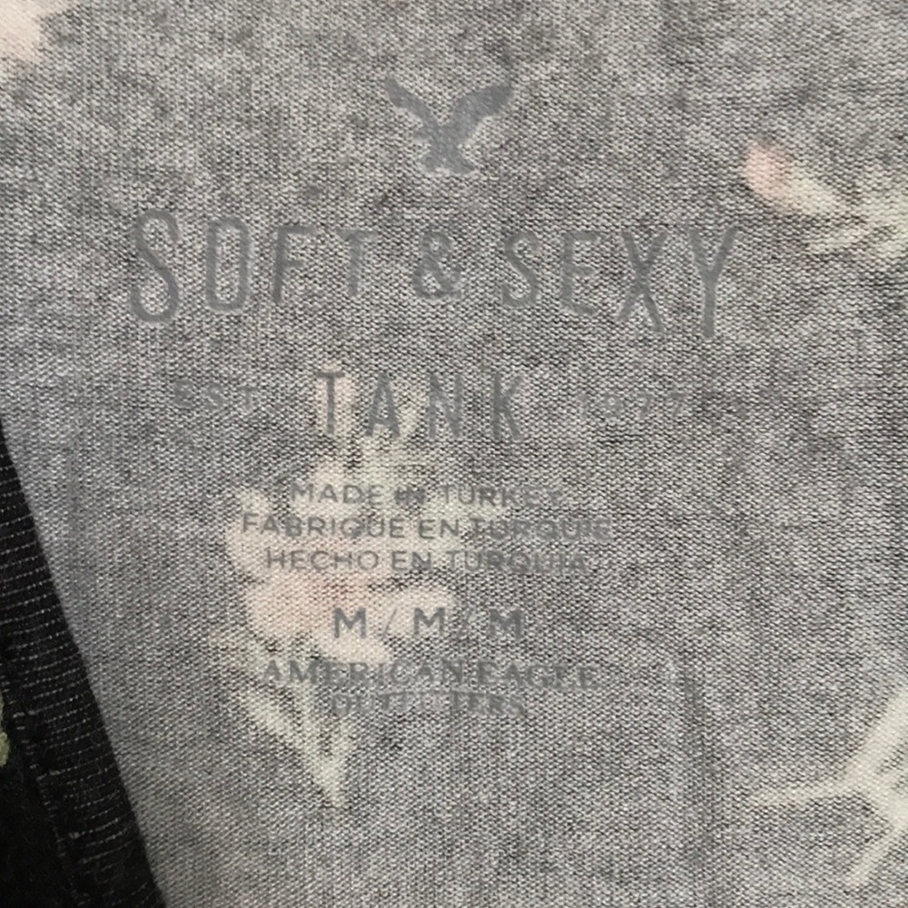 AE Soft & Sexy Tank - Picture 3 of 3